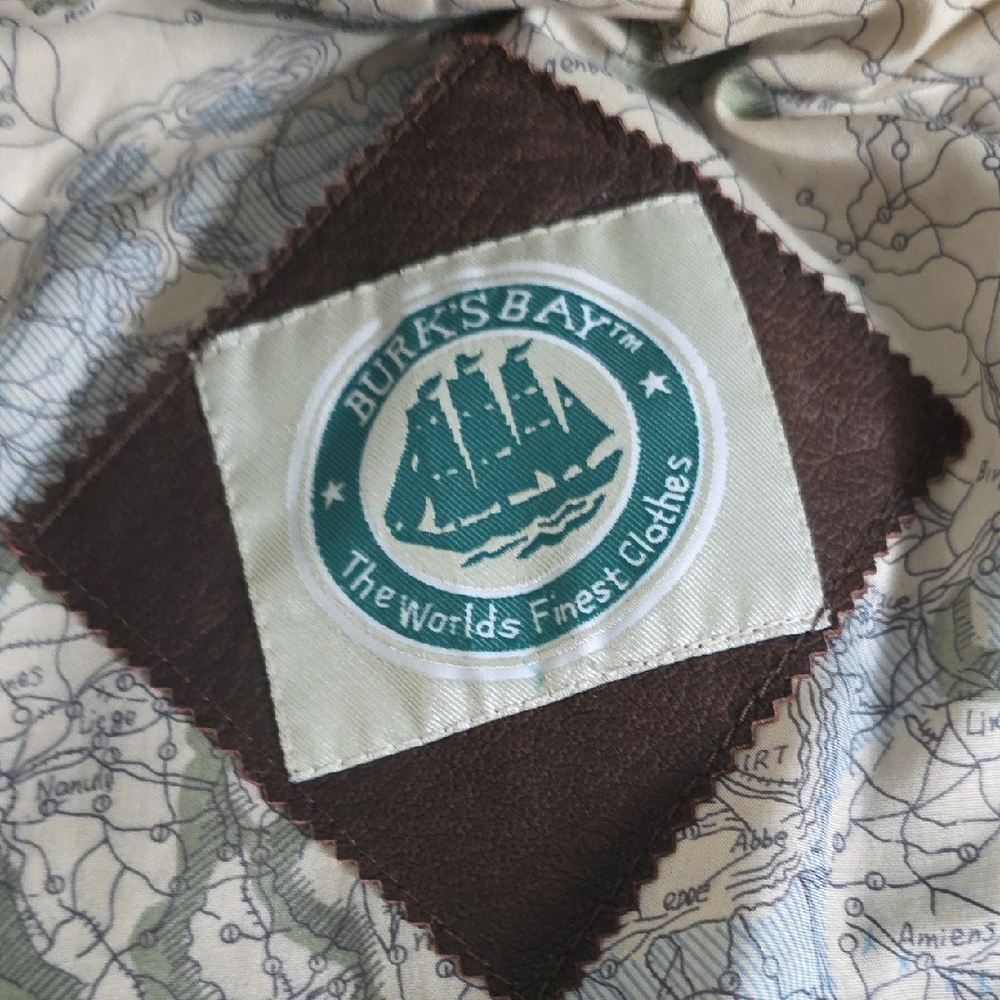 Men's Distressed Brown Leather Bomber Jacket with Flag Patch - Picture 7 of 13